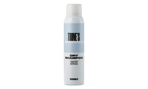 Trine’s-Wardrobe-Dry-Shampoo-med-hårpudder tørshampoo